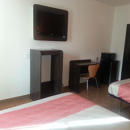 Motel 6 Белл-Гарденс Екстер'єр фото